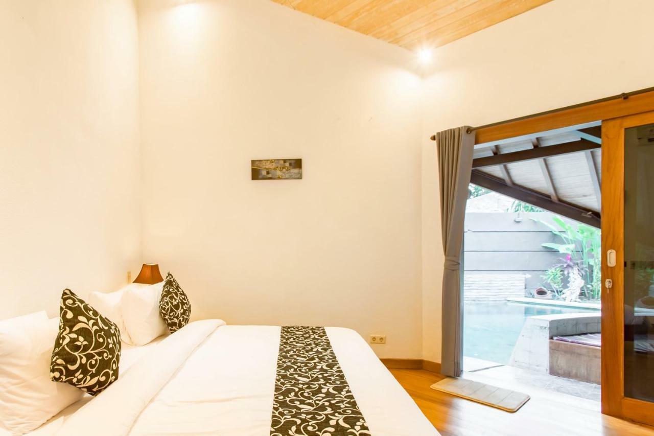 Seminyak Villa Kalyca Eksteriør billede