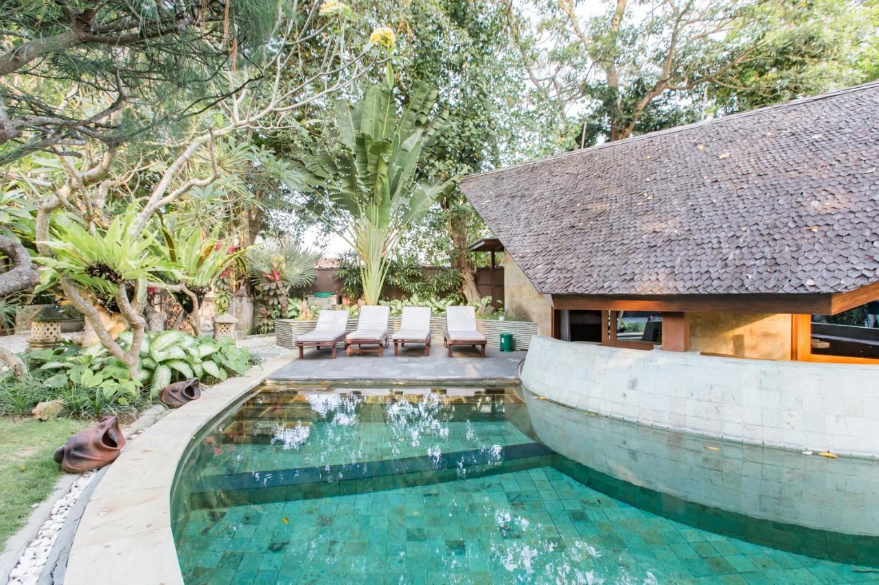 Seminyak Villa Kalyca Eksteriør billede